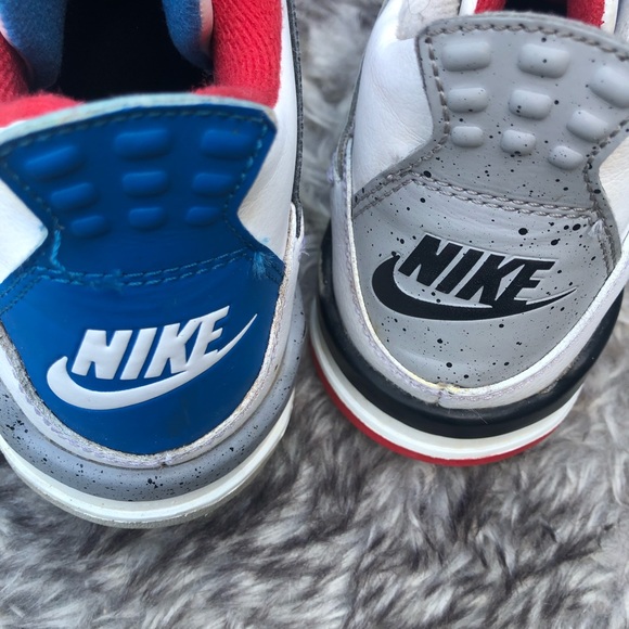 Jordan4Retro - Picture 5 of 8